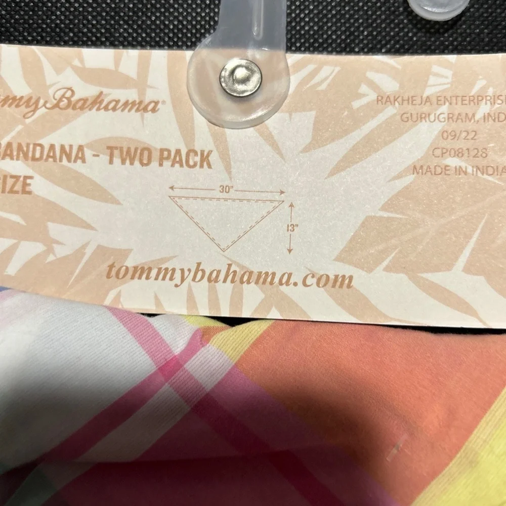 TOMMY BAHAMA PET BANDANA 2 Pack One Size Easter Spring Dog Clothing Plaid pink